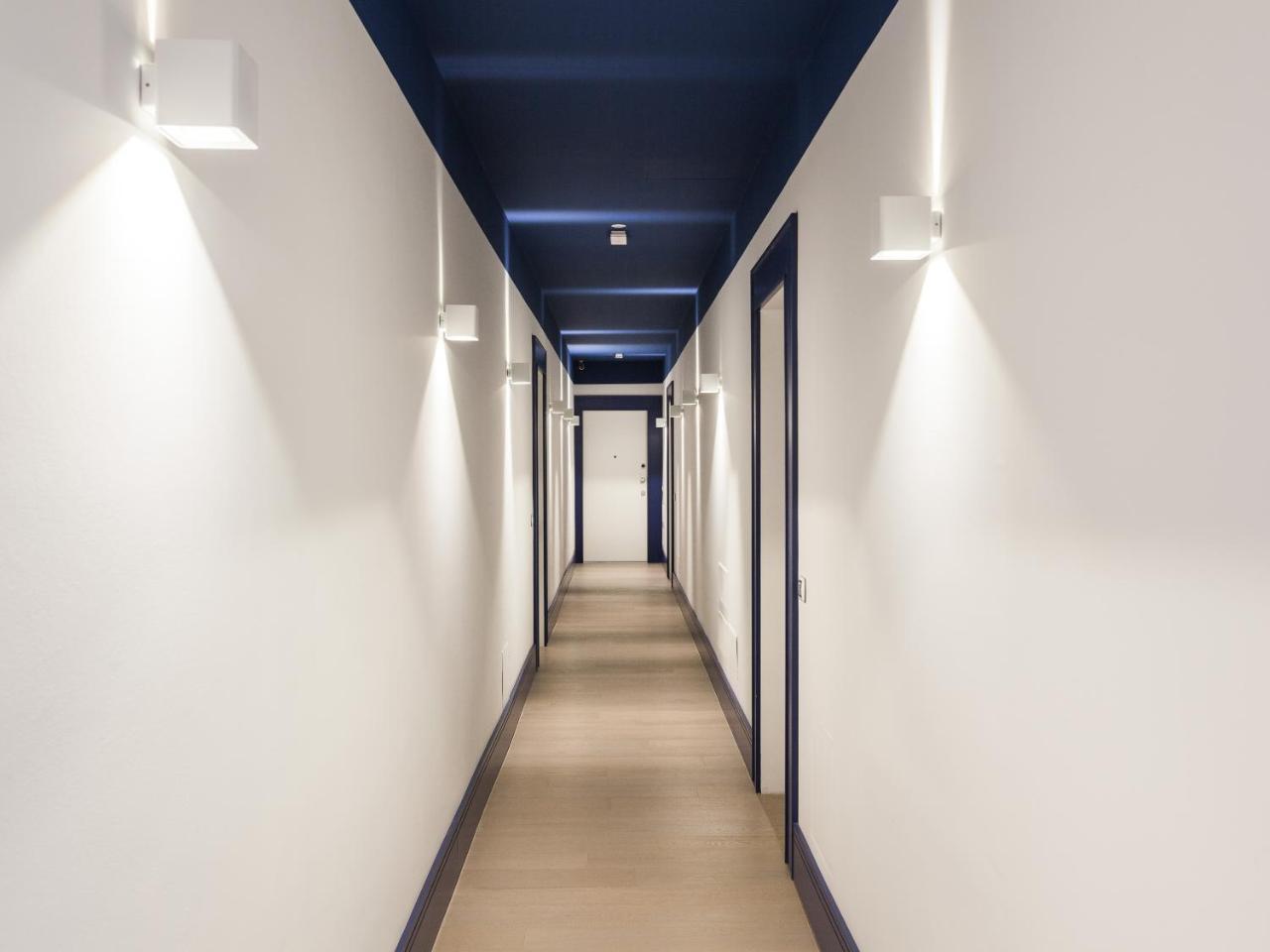 Easyhomes-Duomo Suites & Apartments Milan Bagian luar foto