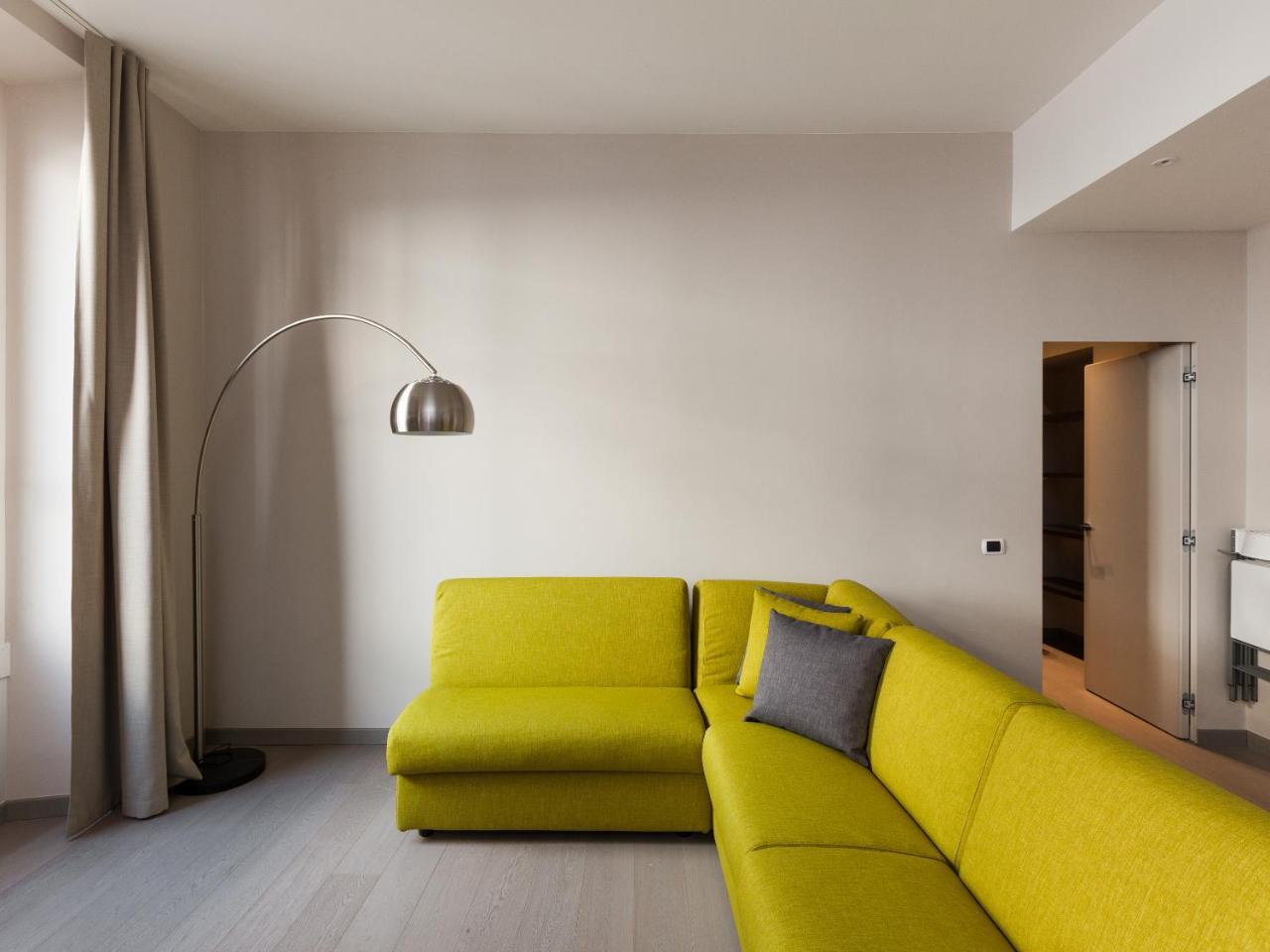Easyhomes-Duomo Suites & Apartments Milan Bagian luar foto