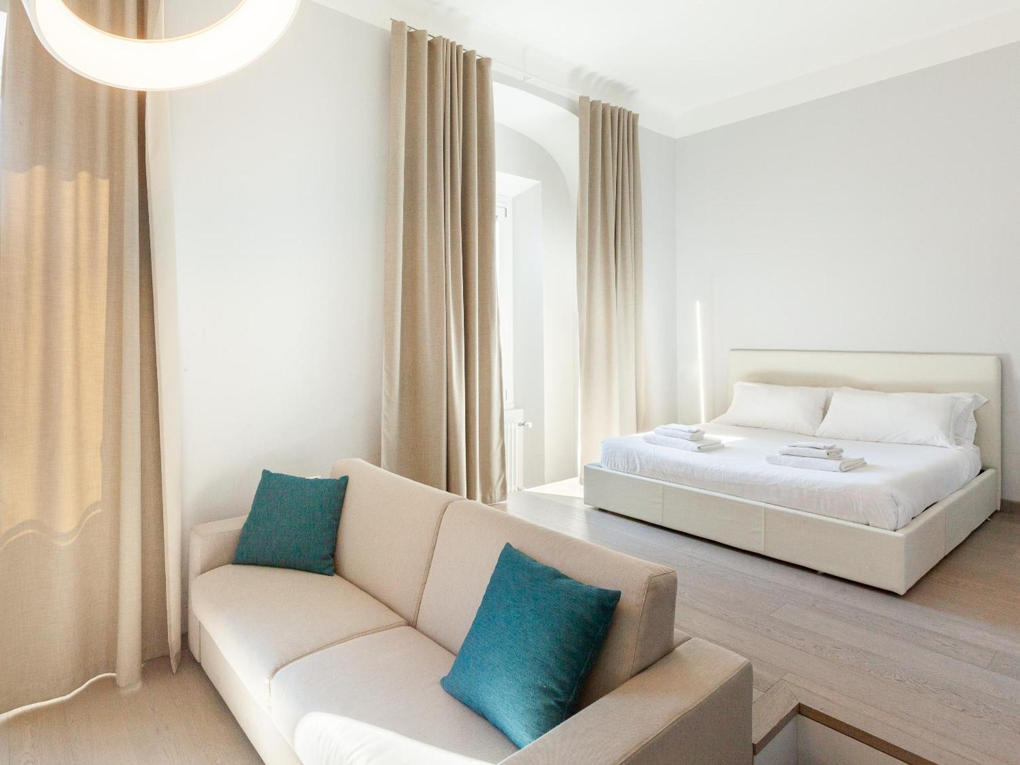 Easyhomes-Duomo Suites & Apartments Milan Bagian luar foto